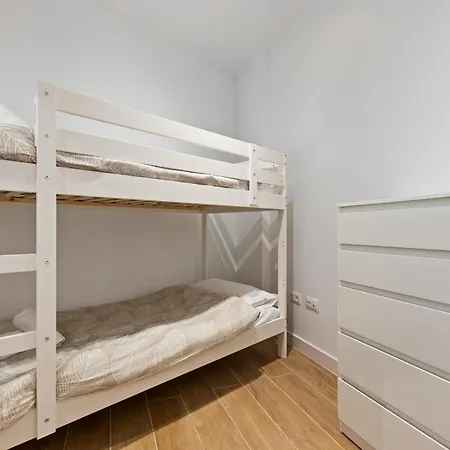 La Luna 0e By Ivi Real Estate *